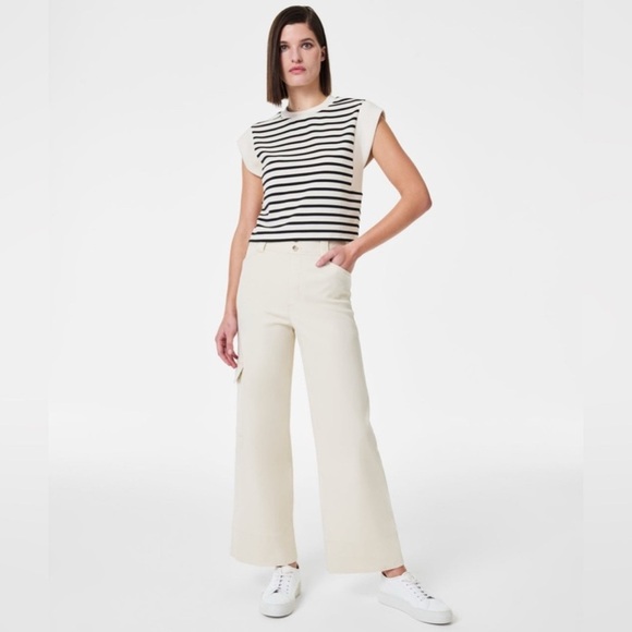 SPANX Eggshell Stretch Twill Cropped Cargo Trouser Size Large - Picture 3 of 10